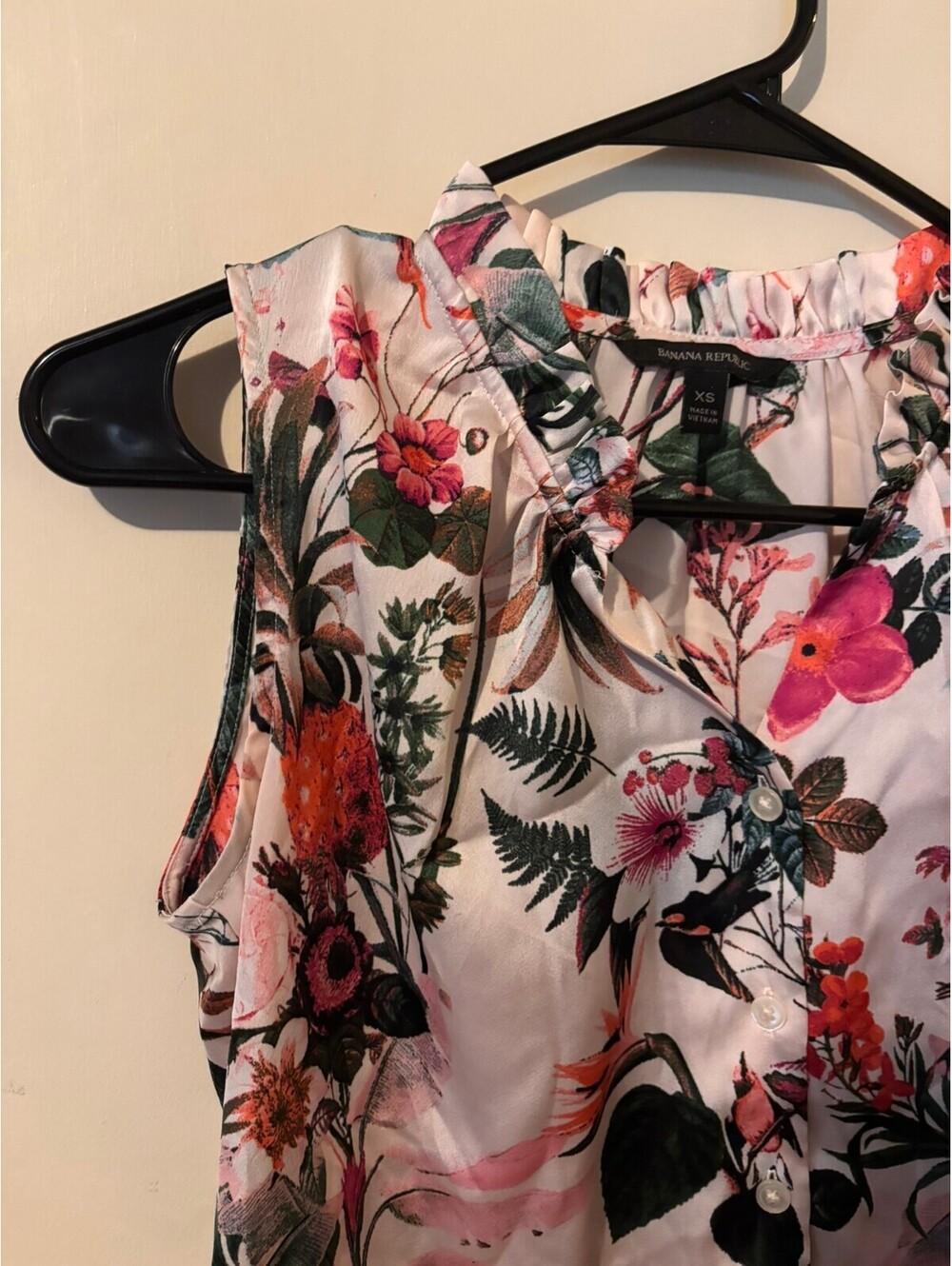 Banana Republic floral sleeveless blouse XS - Picture 2 of 4